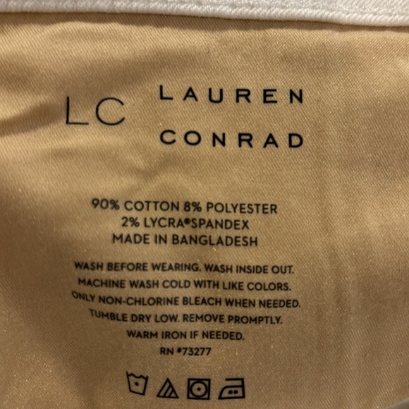 Plus Size LC LAUREN CONRAD White Super High Waisted Cut Off Shorts 24W - Picture 4 of 4